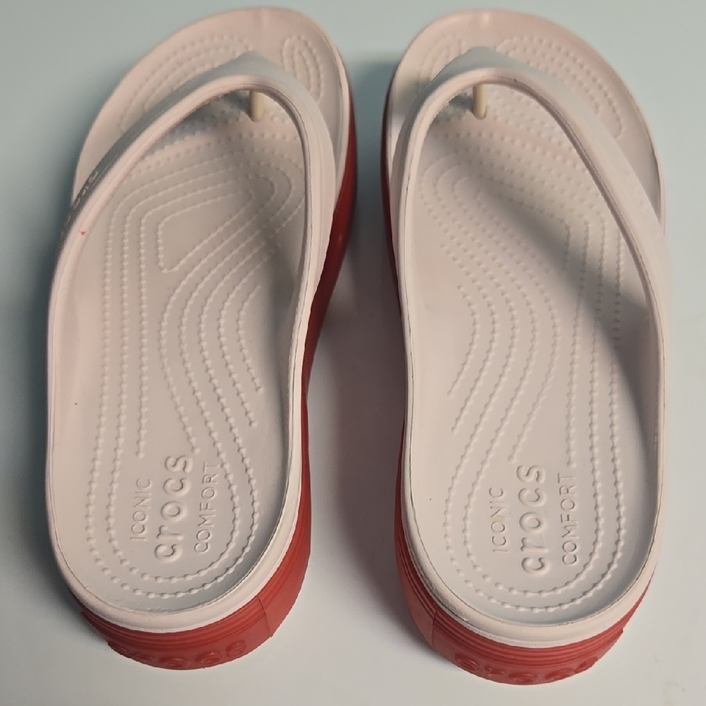 CROCS Pink & Red Women's flat form Sandals - Picture 2 of 7